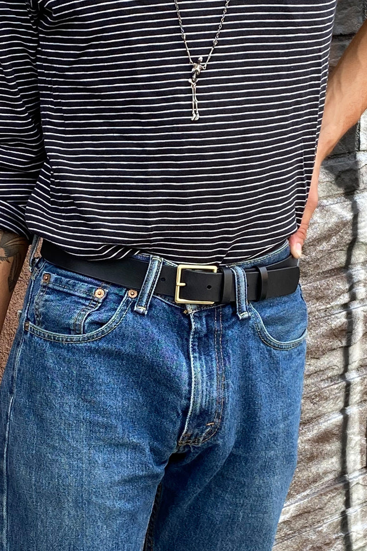 Slim Classic Square Buckle Belt — Black Leather 33-34 / SILVER / Black Leather